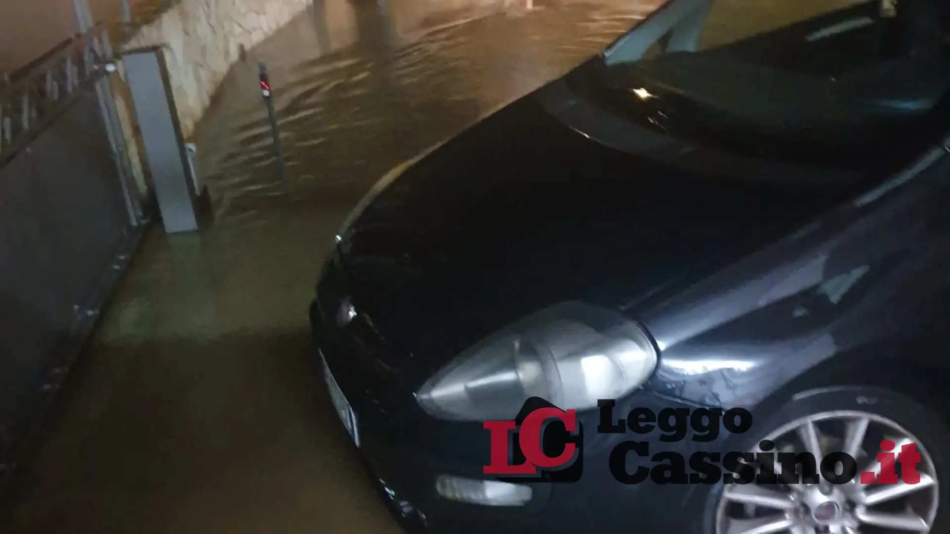 Temporali violenti, l'acqua invade le abitazioni