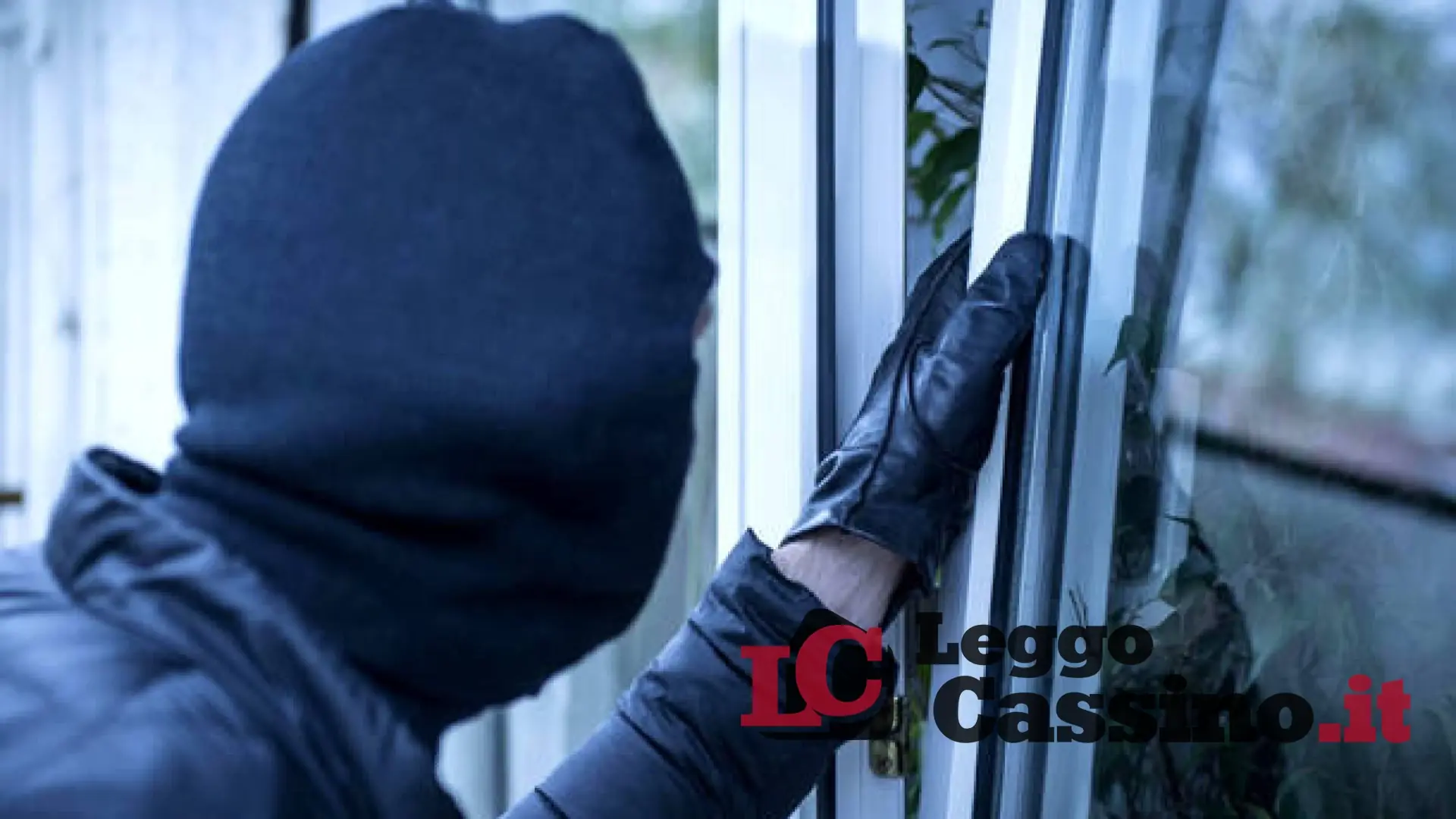 Ladri a Pontecorvo, i carabinieri fermano uno dei quattro fuggitivi