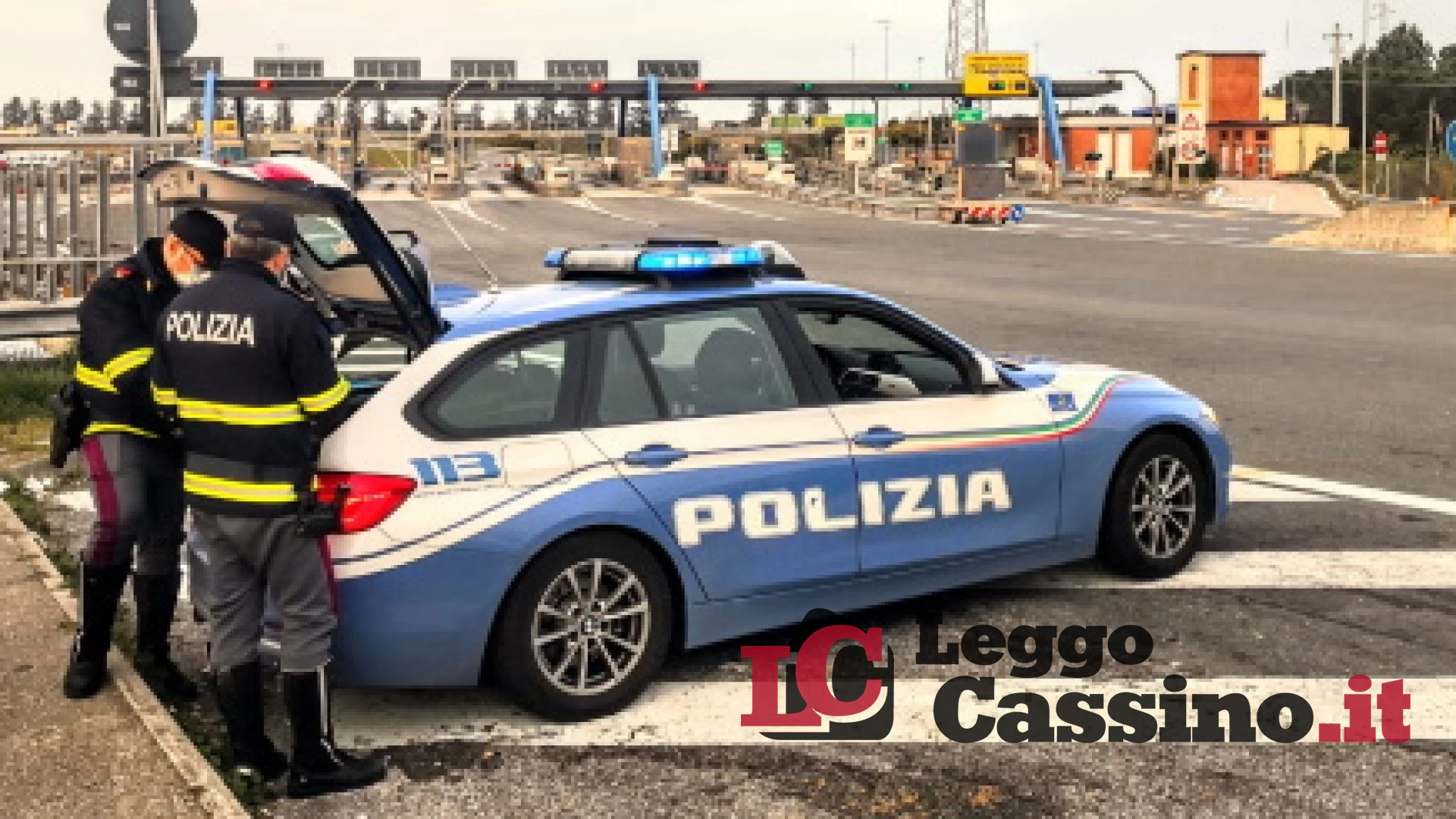 Fermati dalla Polizia di Cassino con oltre 300 capi di abbigliamento rubati