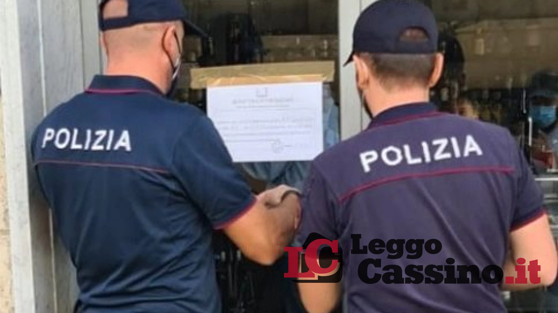 Vendeva alcolici ai minorenni: la polizia chiude un bar di Cassino