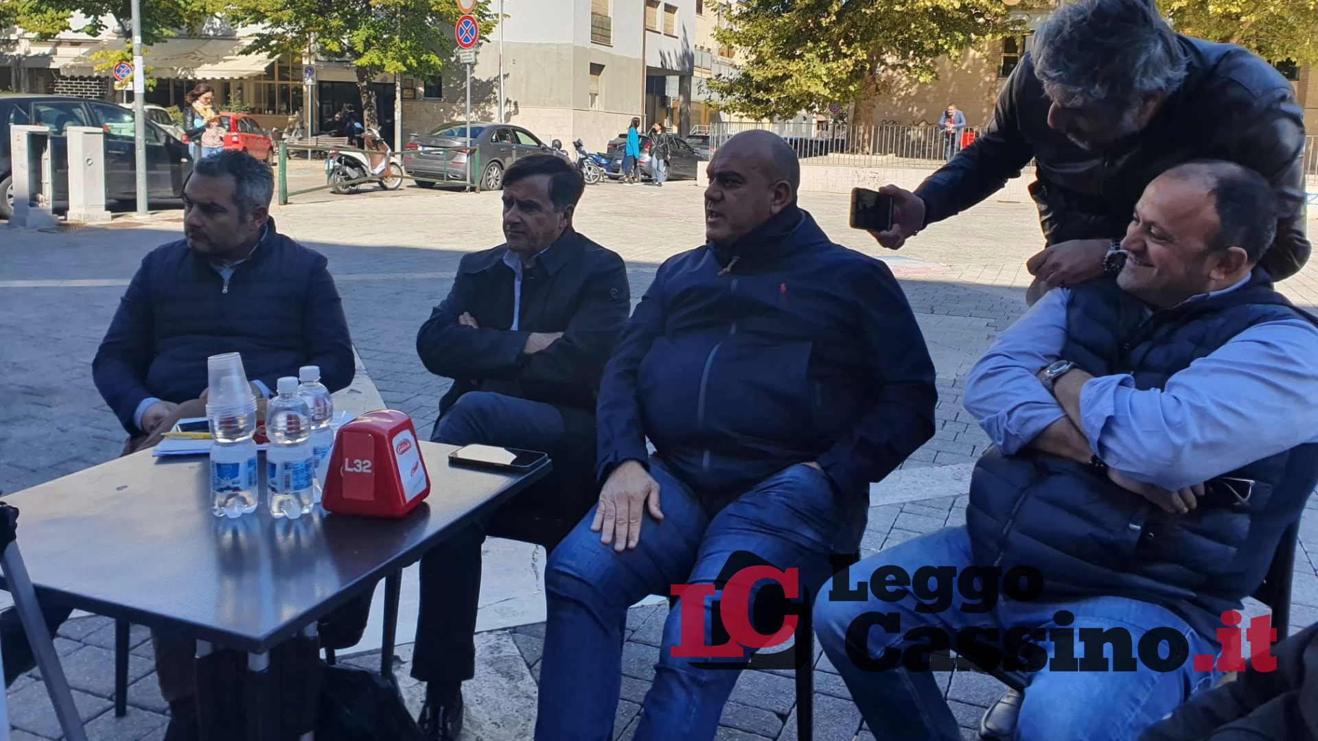 Le impronte di Leone e quel comunicato non proprio originale