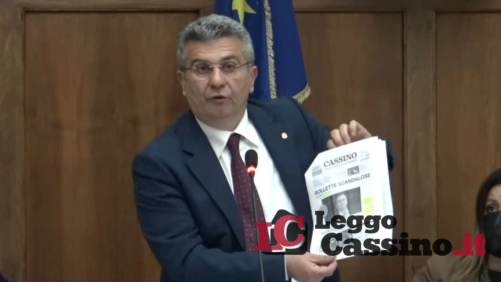 Consiglio di fuoco, Stampa Romana bacchetta Salera