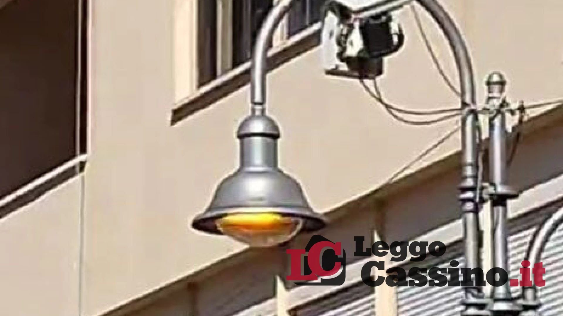 Pignataro spegne i lampioni la sera, a Cassino accesi anche di giorno
