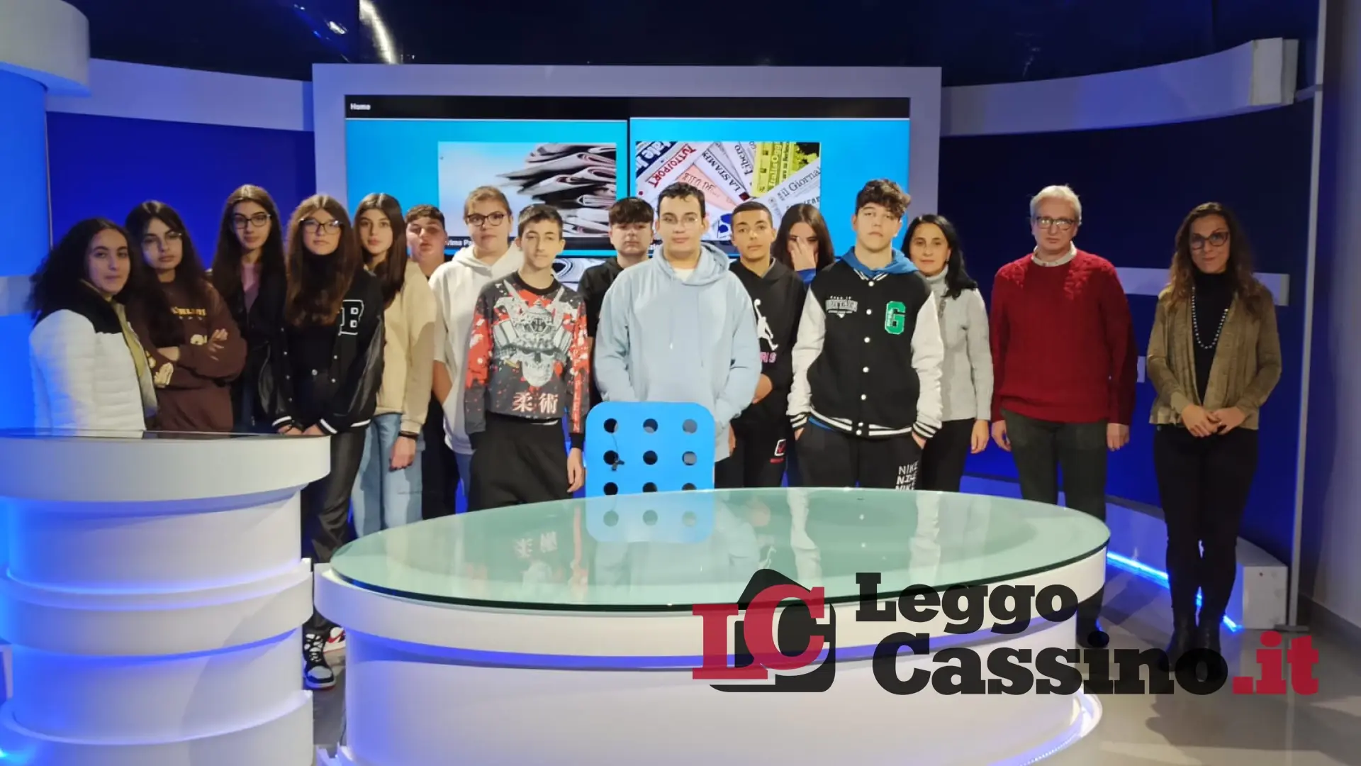 Gli studenti dell'IIS "Medaglia d'Oro Città di Cassino" negli studi televisivi di Teleuniverso