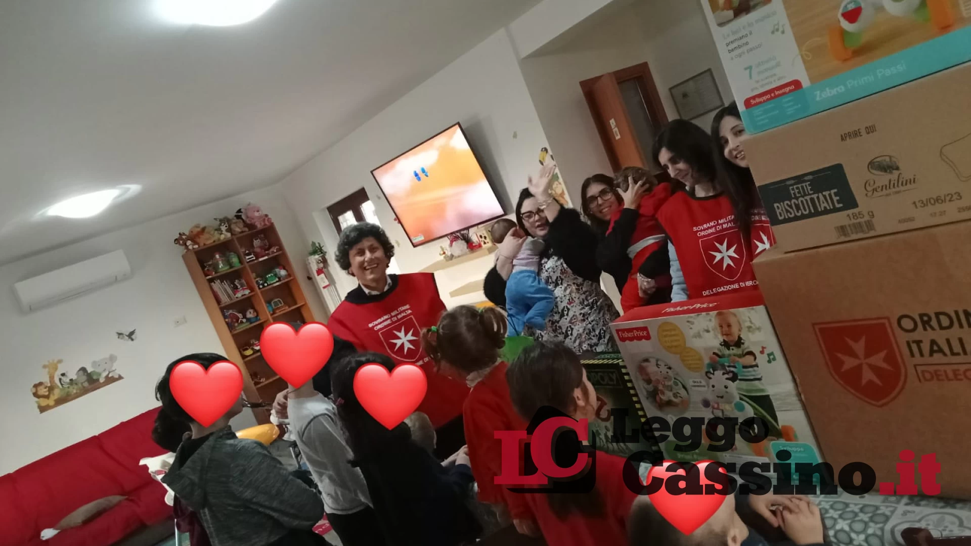 L'Ordine di Malta di Cassino consegna i giocattoli ai bambini della Casa Famiglia
