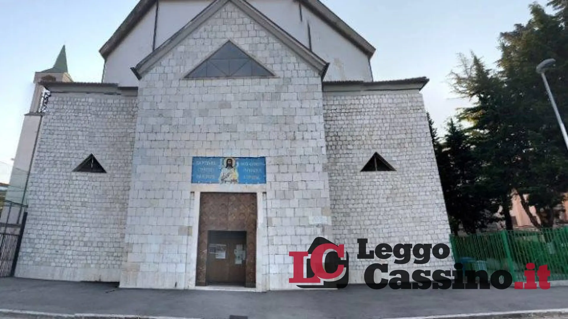 Cassino, sacerdote si sente male durante la veglia pasquale