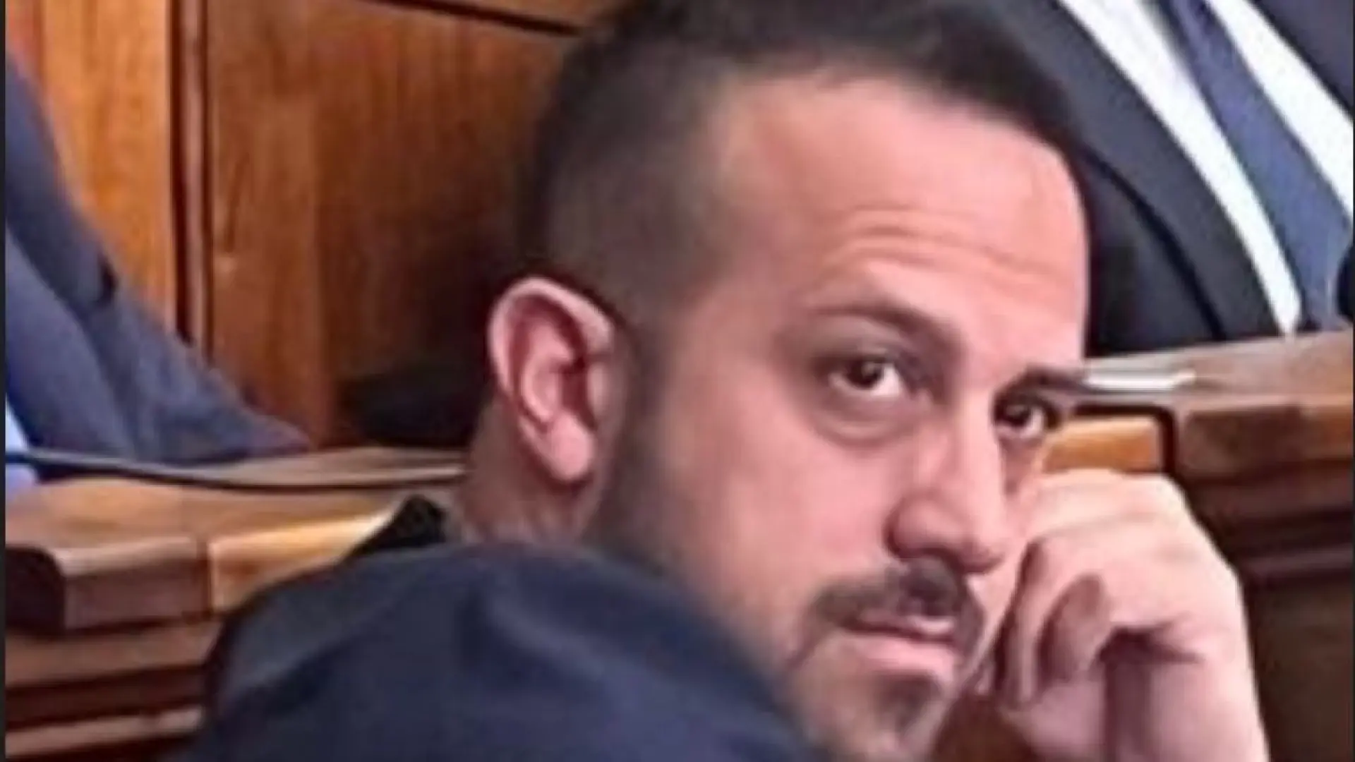 "Noi non abbiamo stilato alcun accordo sottobanco con il sindaco Salera"