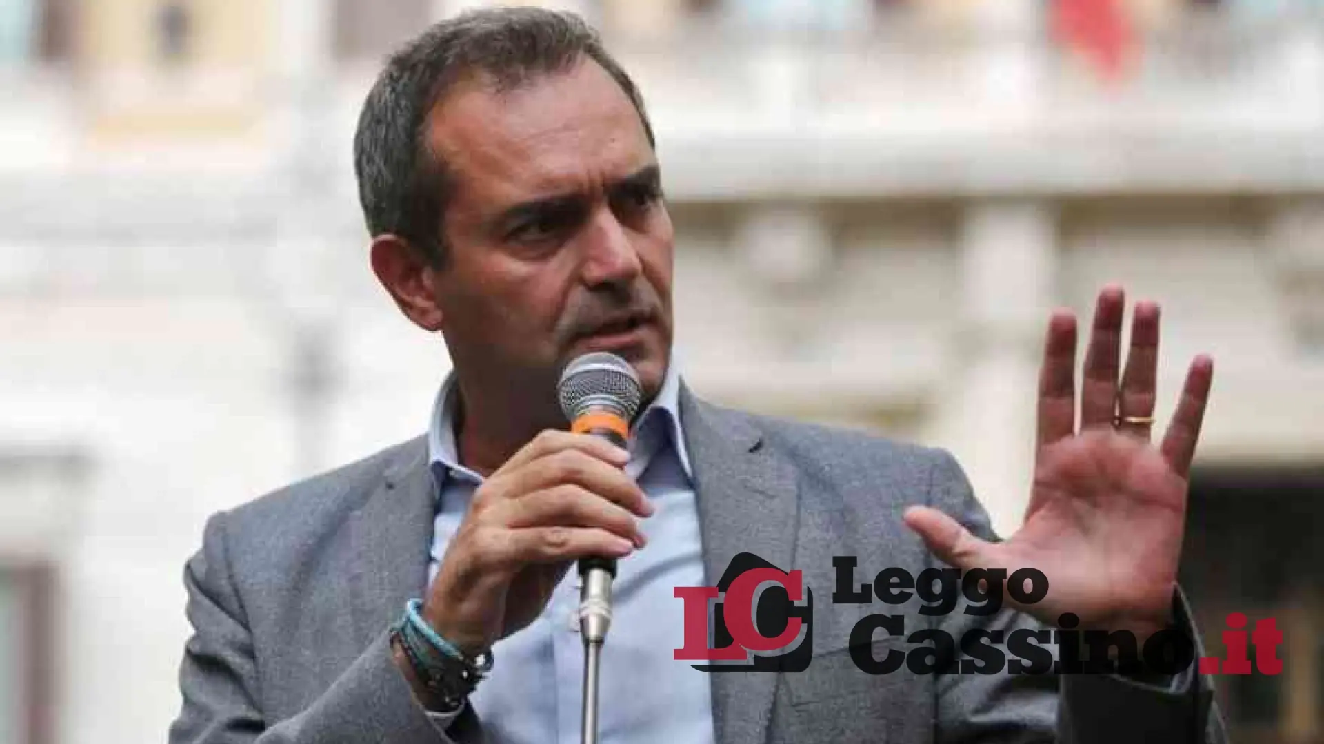 Luigi De Magistris questa sera a Cassino con  “Istigazione a sognare”