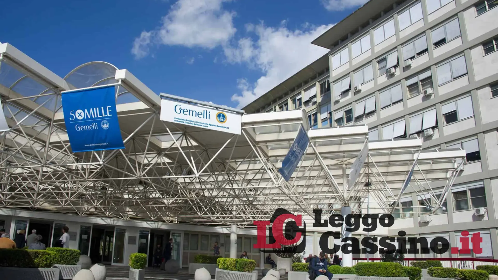 Malata di cancro messa in ferie forzate e senza rinnovo: "Negato il mio diritto alla malattia"