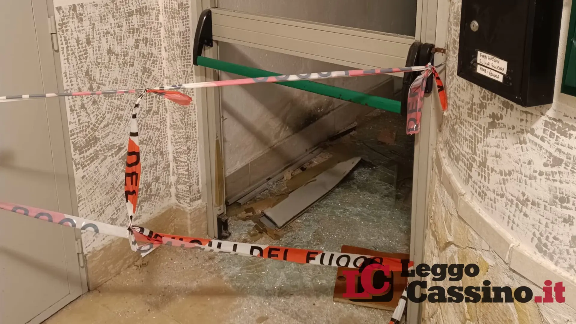 Piedimonte San Germano: ordigno esplode davanti a una palazzina popolare, s'indaga