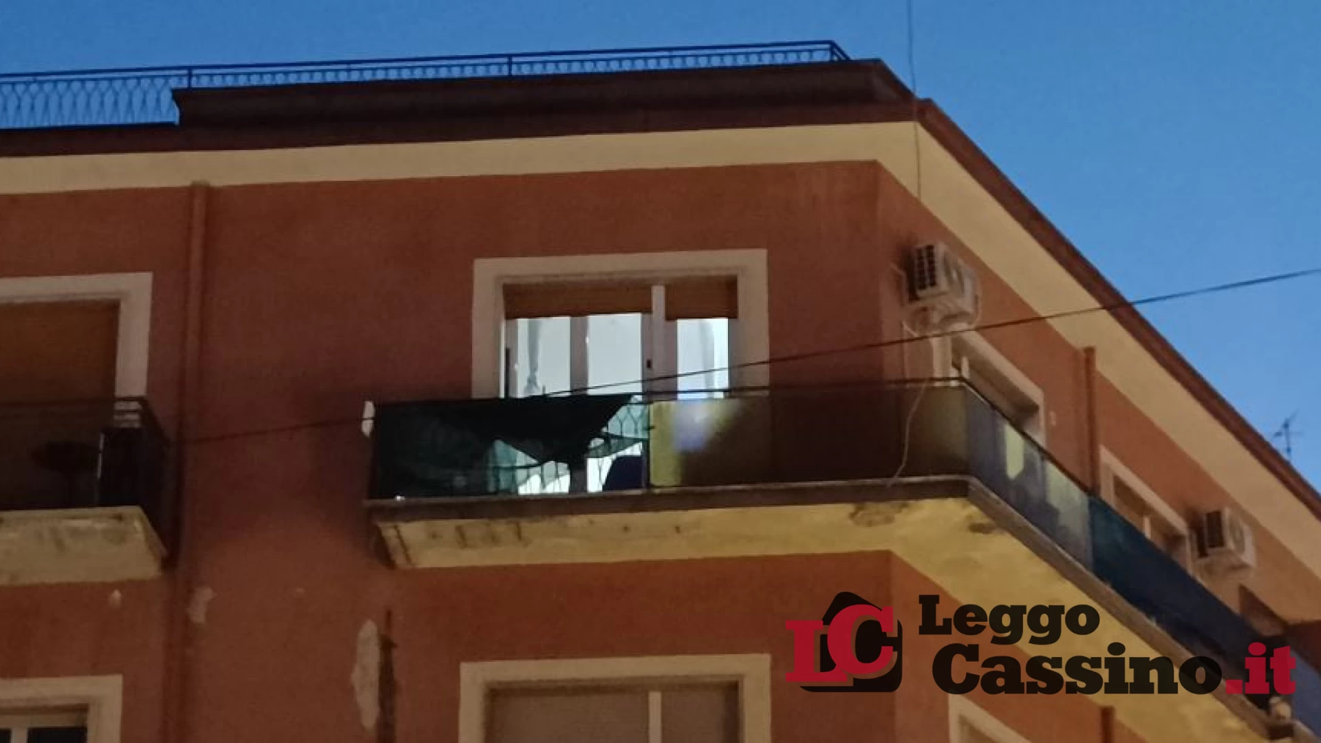 Giovane mamma trovata impiccata in casa a Cassino, la morte si tinge di giallo