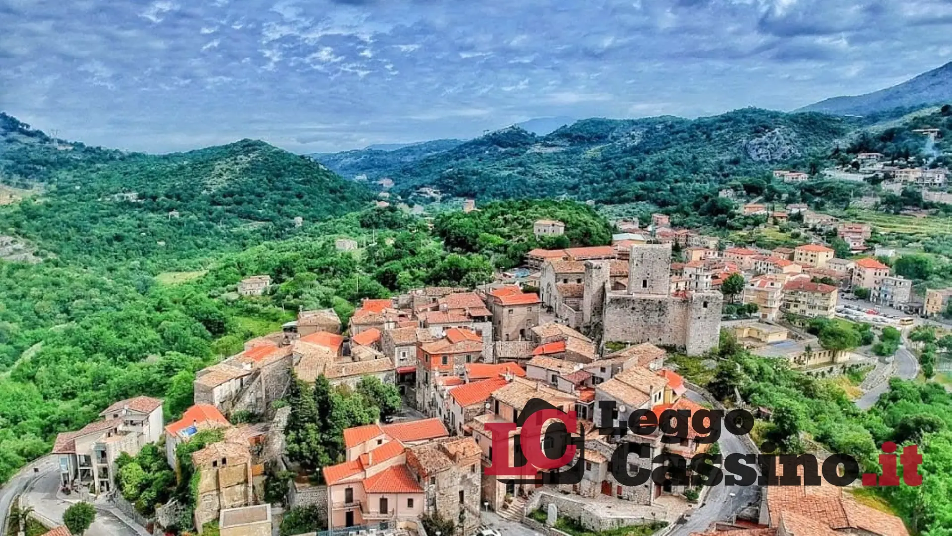 Ausonia, Pinchera subentra a Santamaria