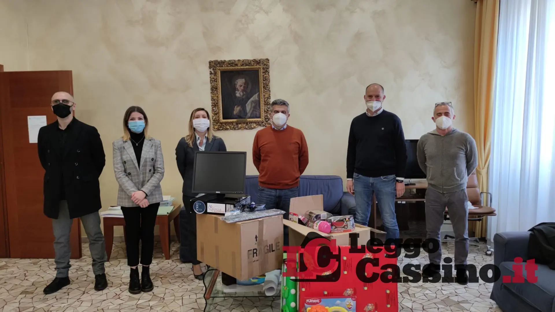 Pc, giochi e materiale scolastico per i più bisognosi