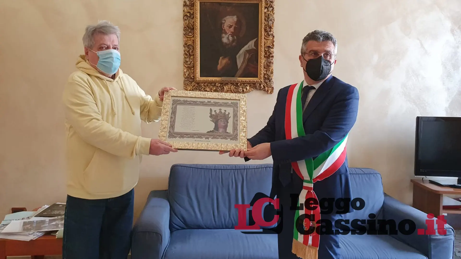 L'omaggio di Alberto Ceccon al Comune di Cassino
