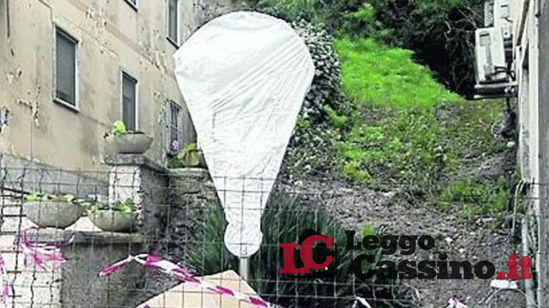 Dalla stele ai parà tedeschi alle luci per i goumiers francesi. Chi non impara la lezione