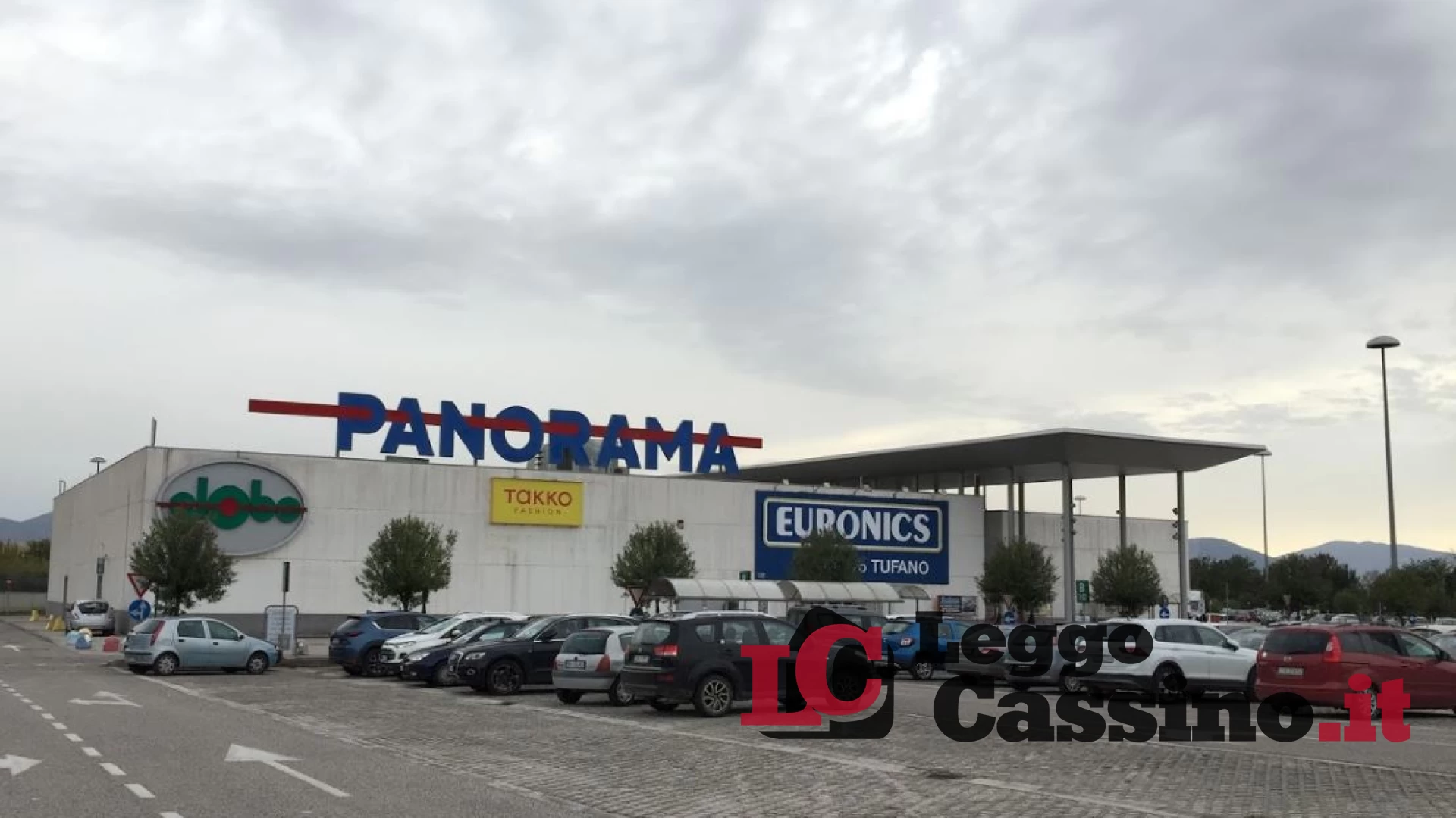 Sorpresi a rubare a "Panorama": scatta l'arresto per due georgiani