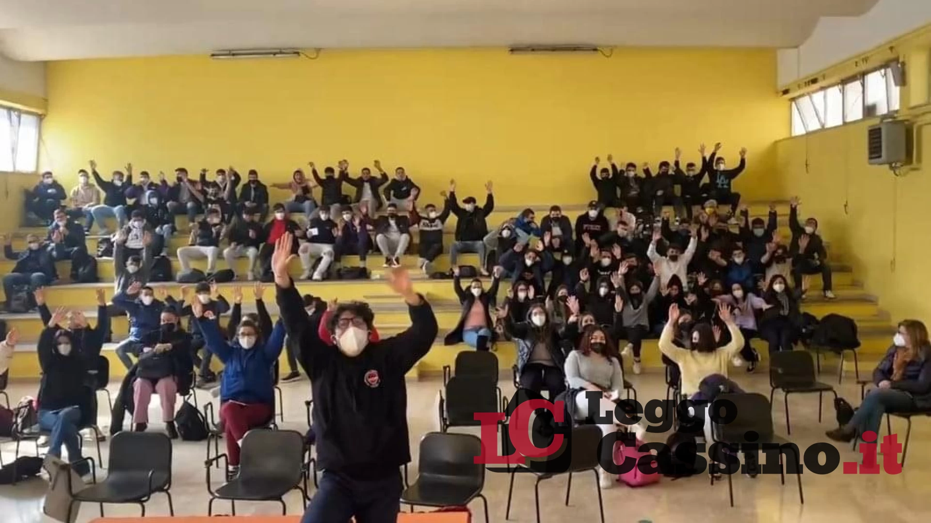 "Stop ai bulli": Istituto San Benedetto in prima linea