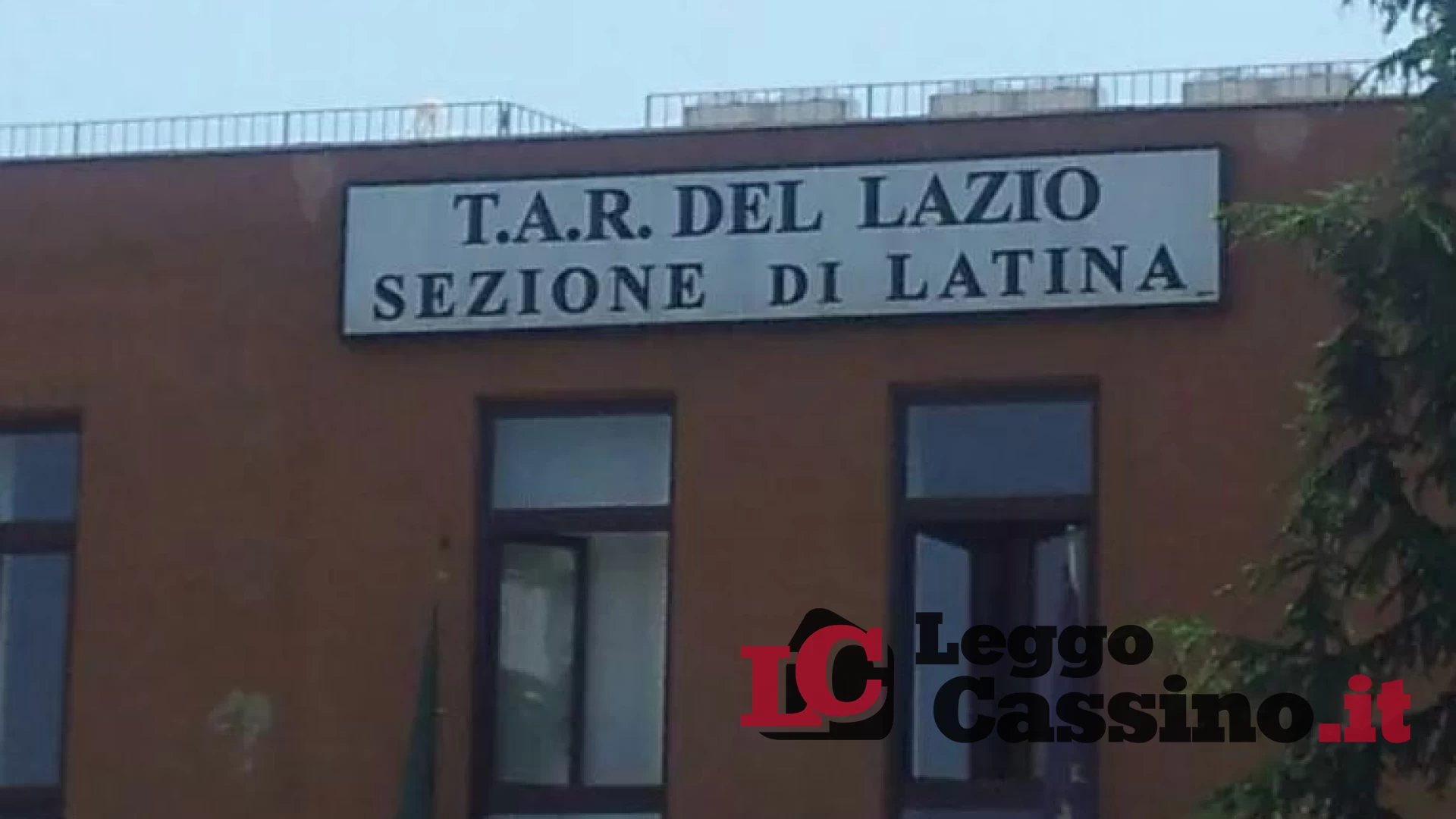Il distributore di benzina in via De Nicola non riaprirà