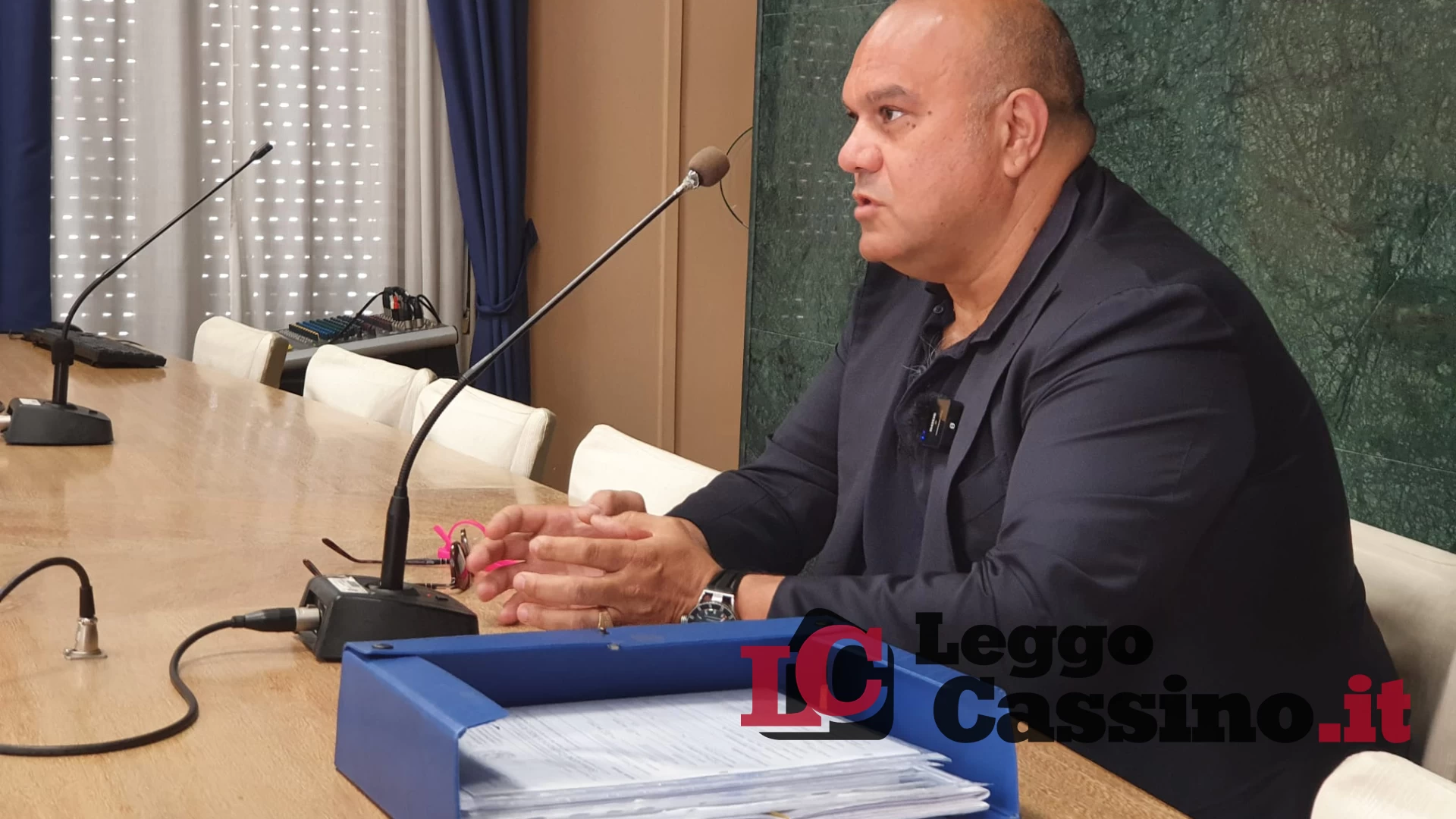 "Io i poveri li ho sempre e solo aiutati, probabilmente c'è stato un equivoco"