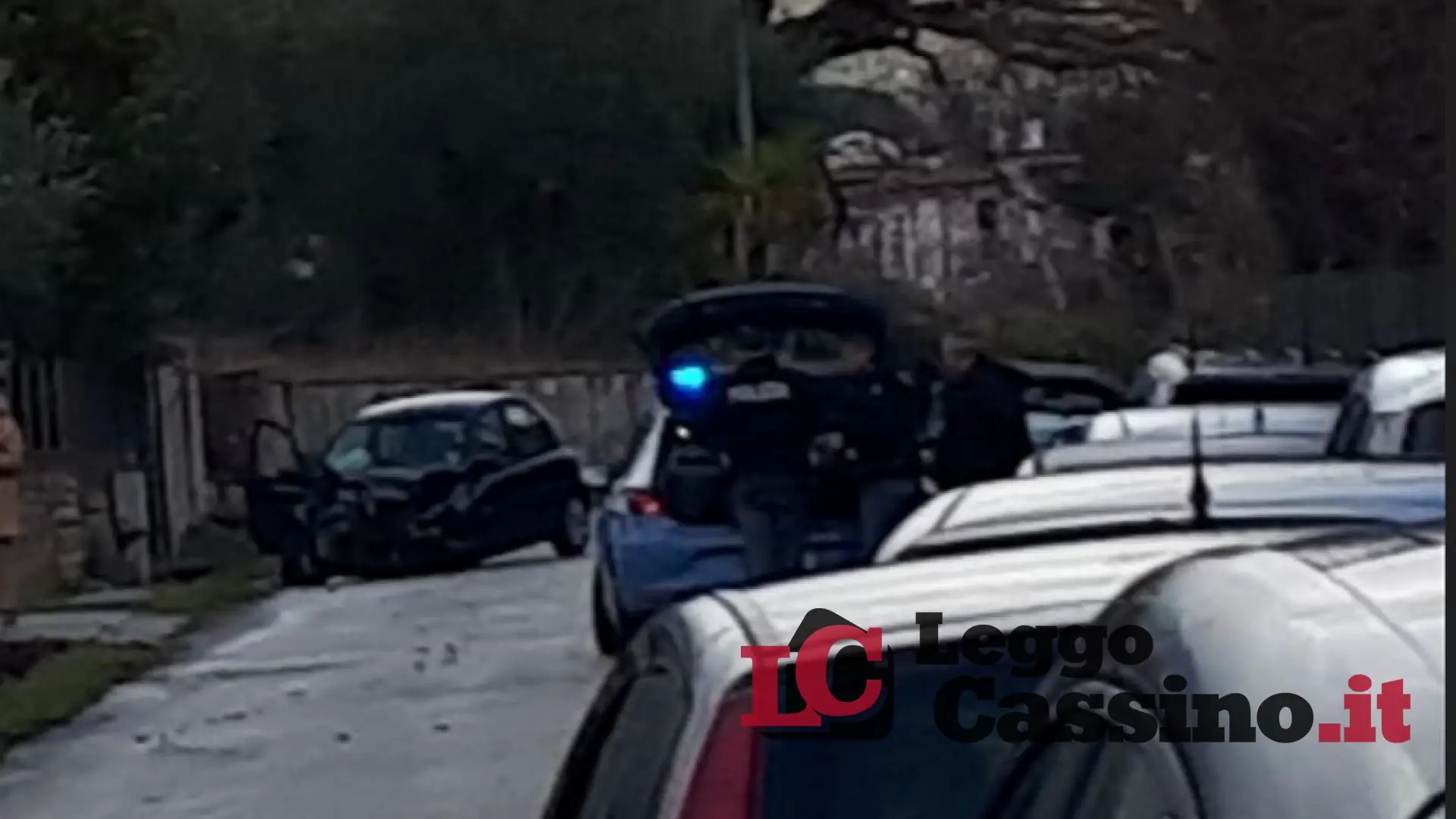 Incidente in via Sant'Antonino, in due finiscono all'ospedale