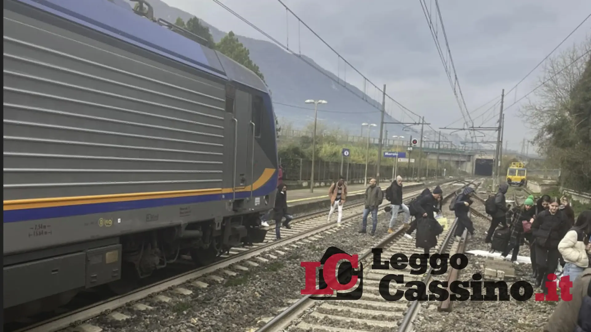 L'odissea dei pendolari, il ruolo dei sindaci e quelle iniziative che ancora  si attendono