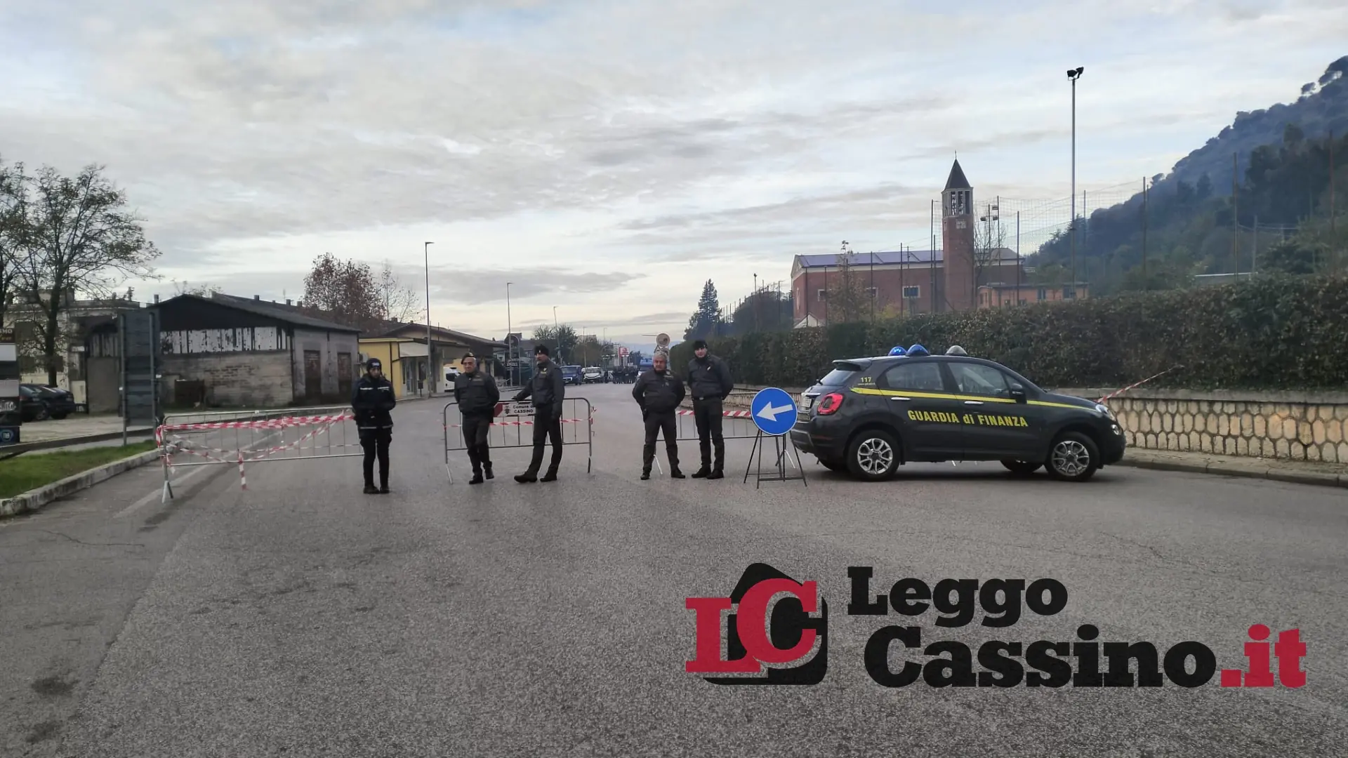 Cassino, blitz all'alba: sequestrate le baracche al quartiere Colosseo