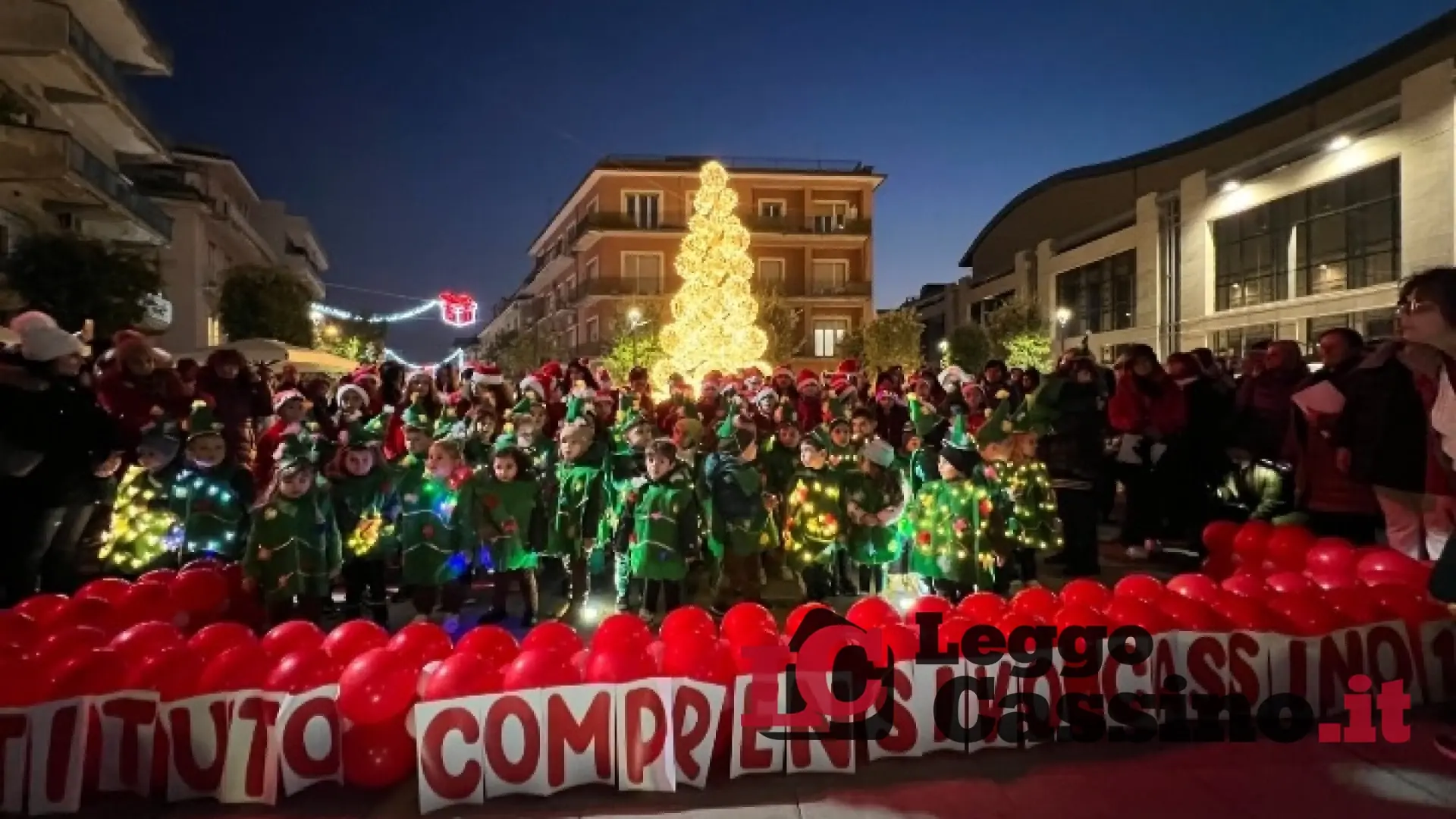L'I.C. Cassino 1 in piazza con "Natale nelle lingue del mondo”