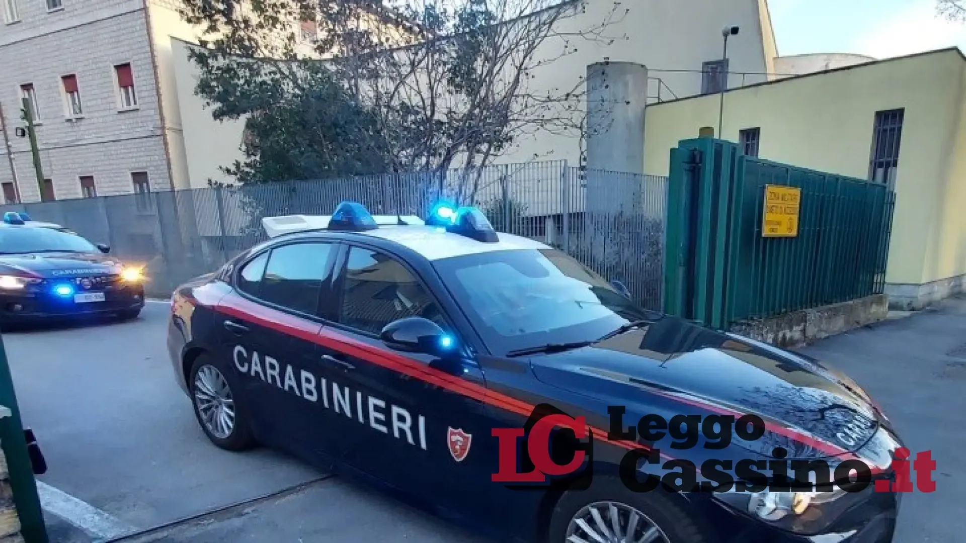 Forbiciate al cognato: panico in un condominio di Cassino