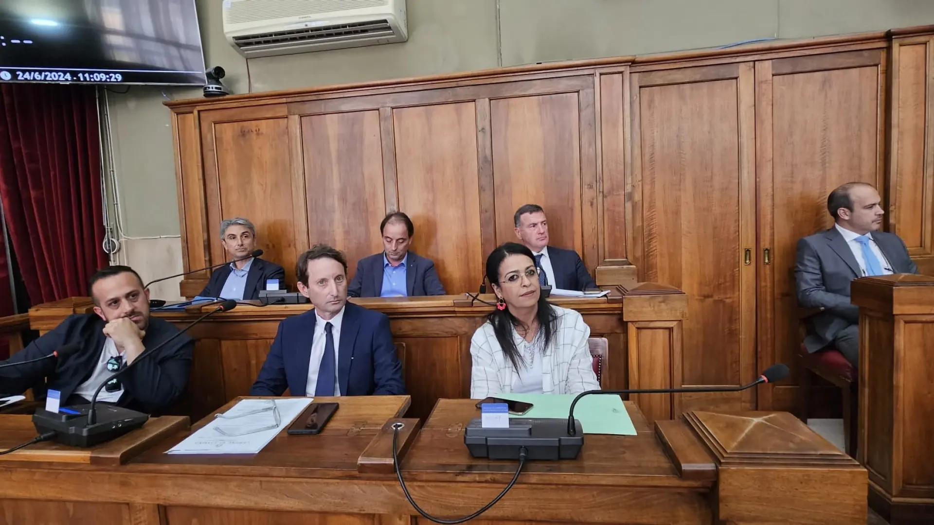 Cassino, tariffe tari: dopo il Consiglio si accende lo scontro politico