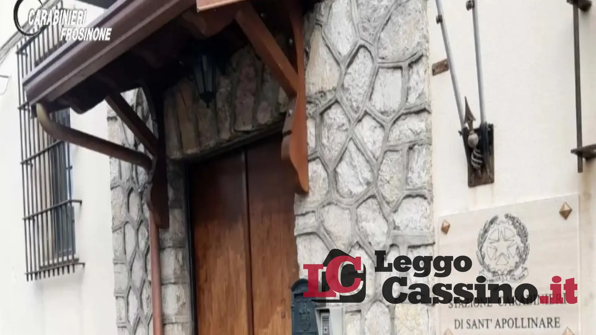 Minacce e atti molesti, scatta il braccialetto elettronico per un sessantenne