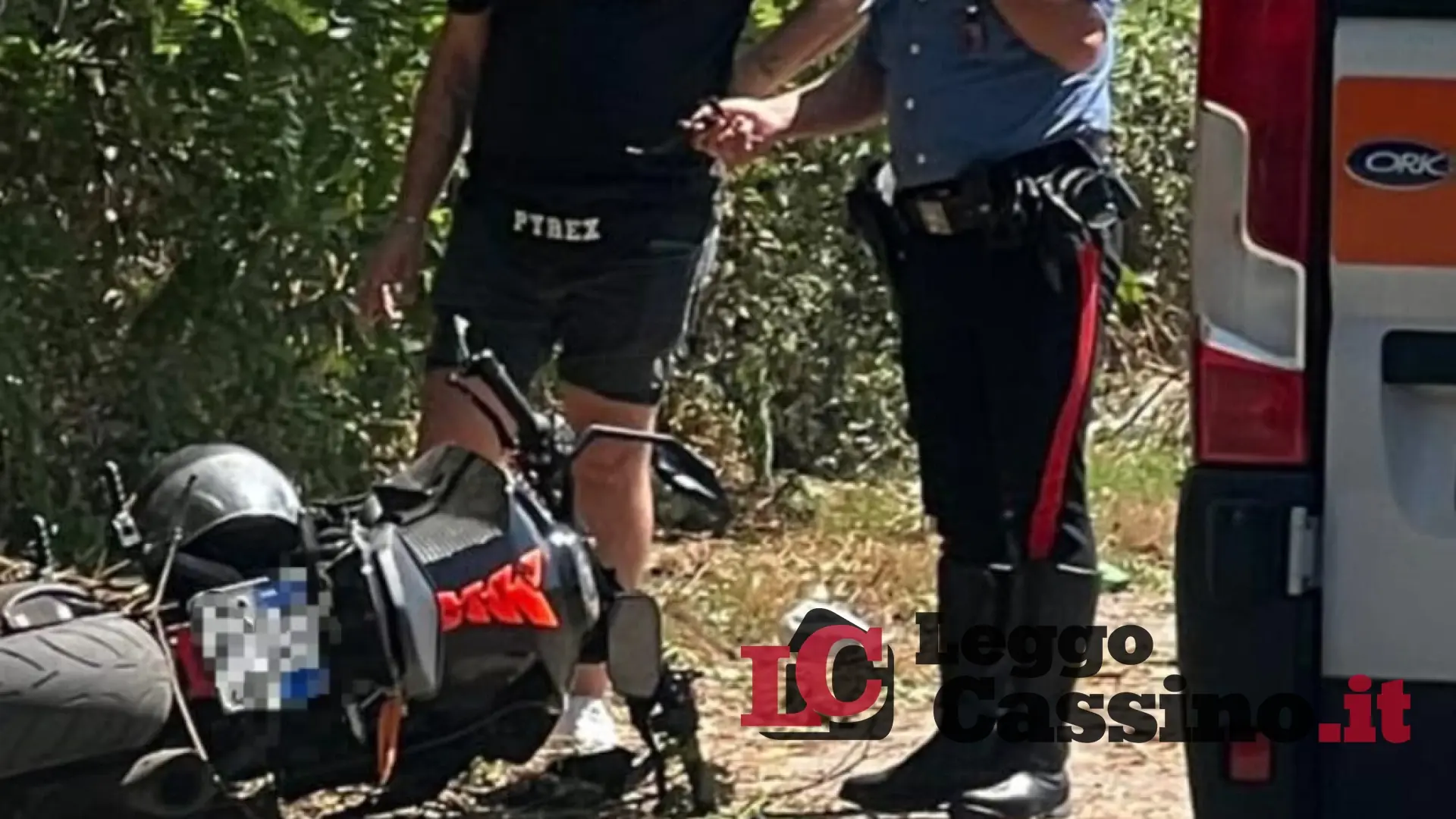 Schianto in moto a Sant'Apollinare, due giovani feriti