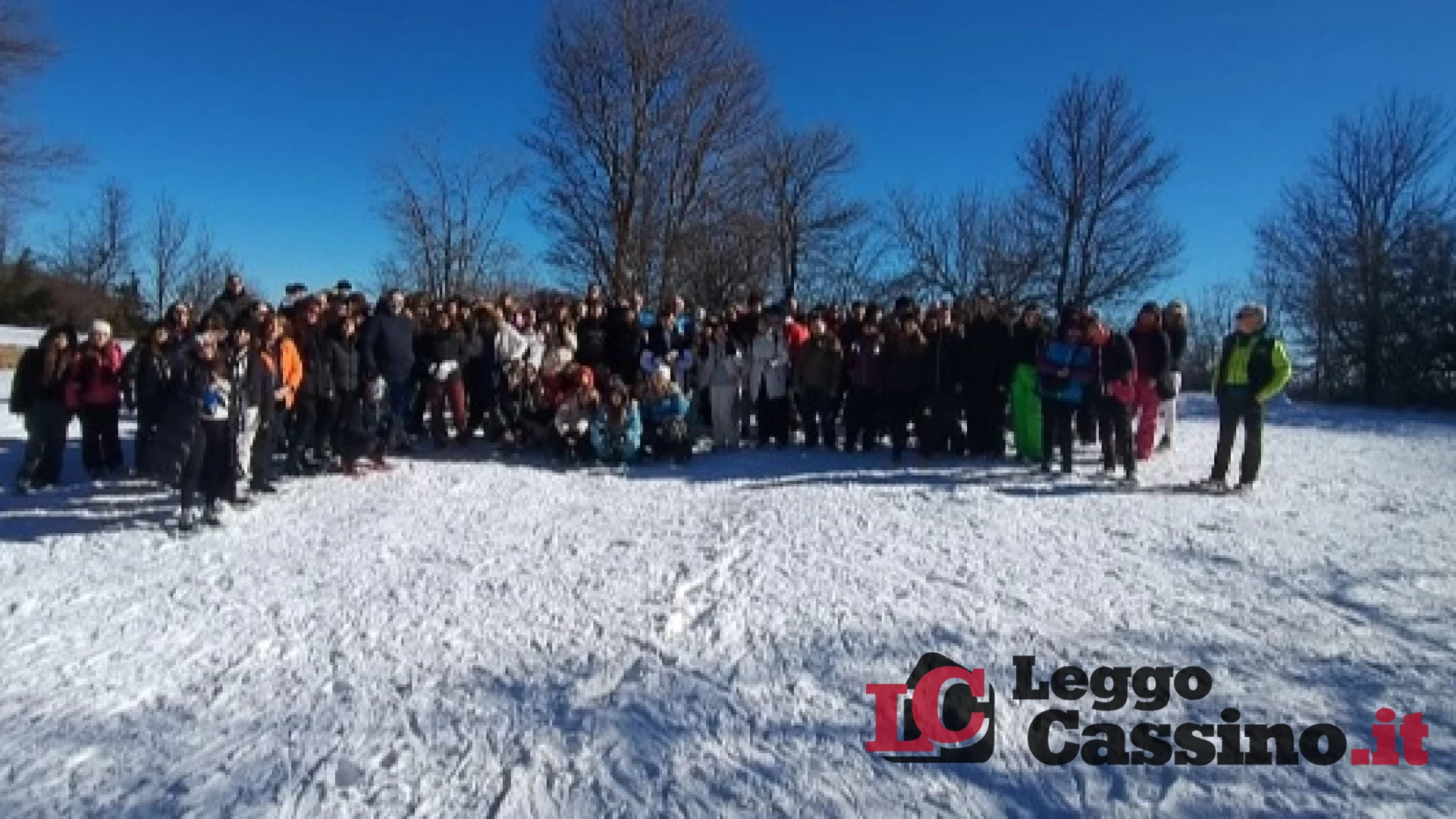 Le classi quinte del Liceo Varrone di Cassino in ciaspolata a Pizzoferrato: un’esperienza tra natura e metafora di vita