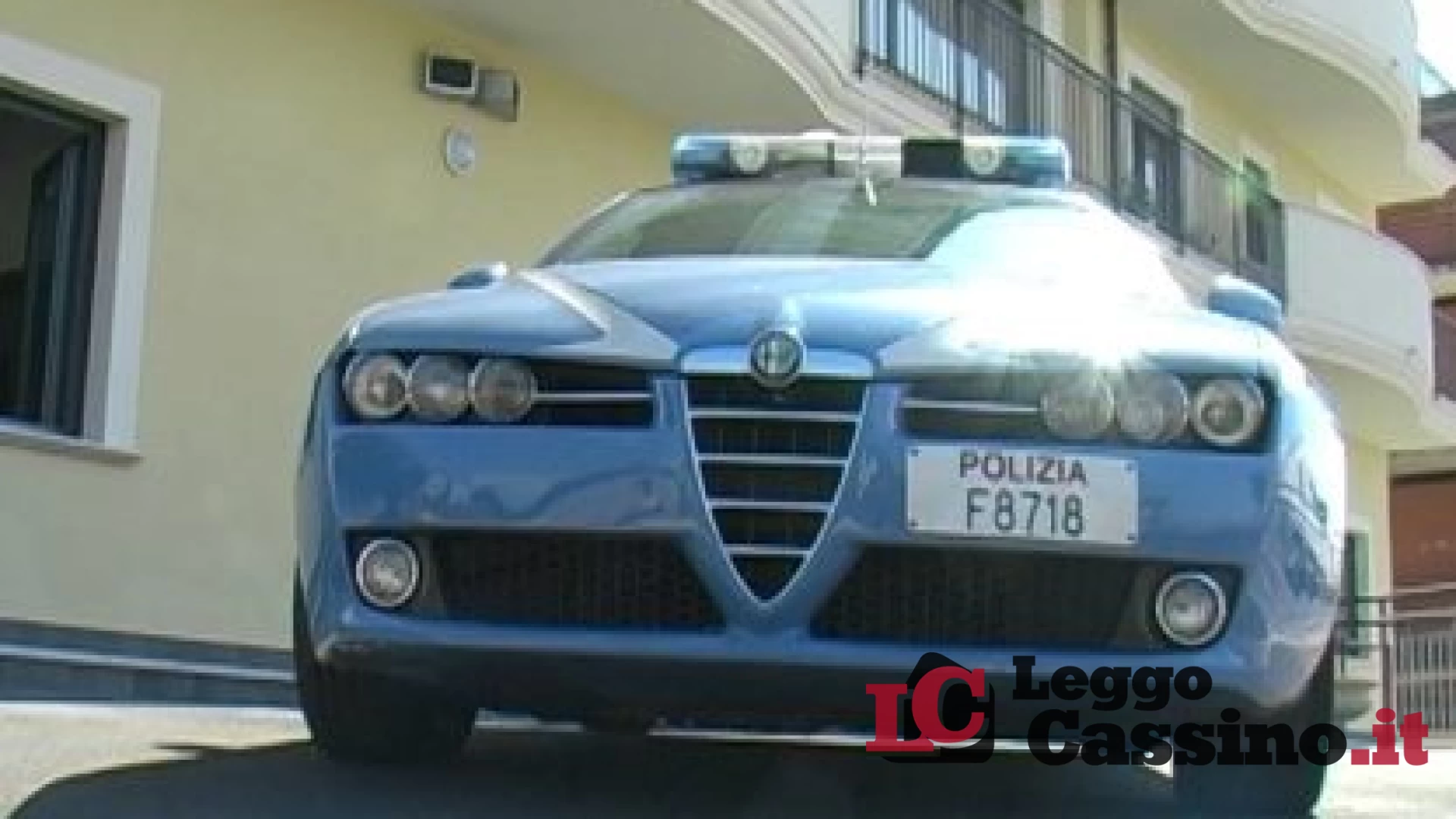 Follia alla Asl di Cassino: furioso per l'attesa minaccia il personale con pistola e coltello