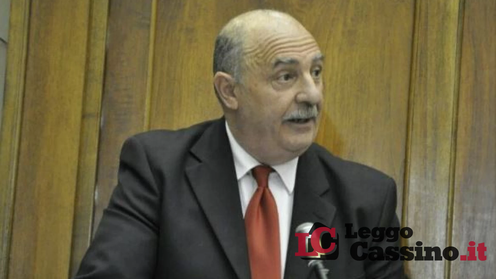 Cassino, bufera sul viaggio del Sindaco negli USA: il caso finisce in Prefettura