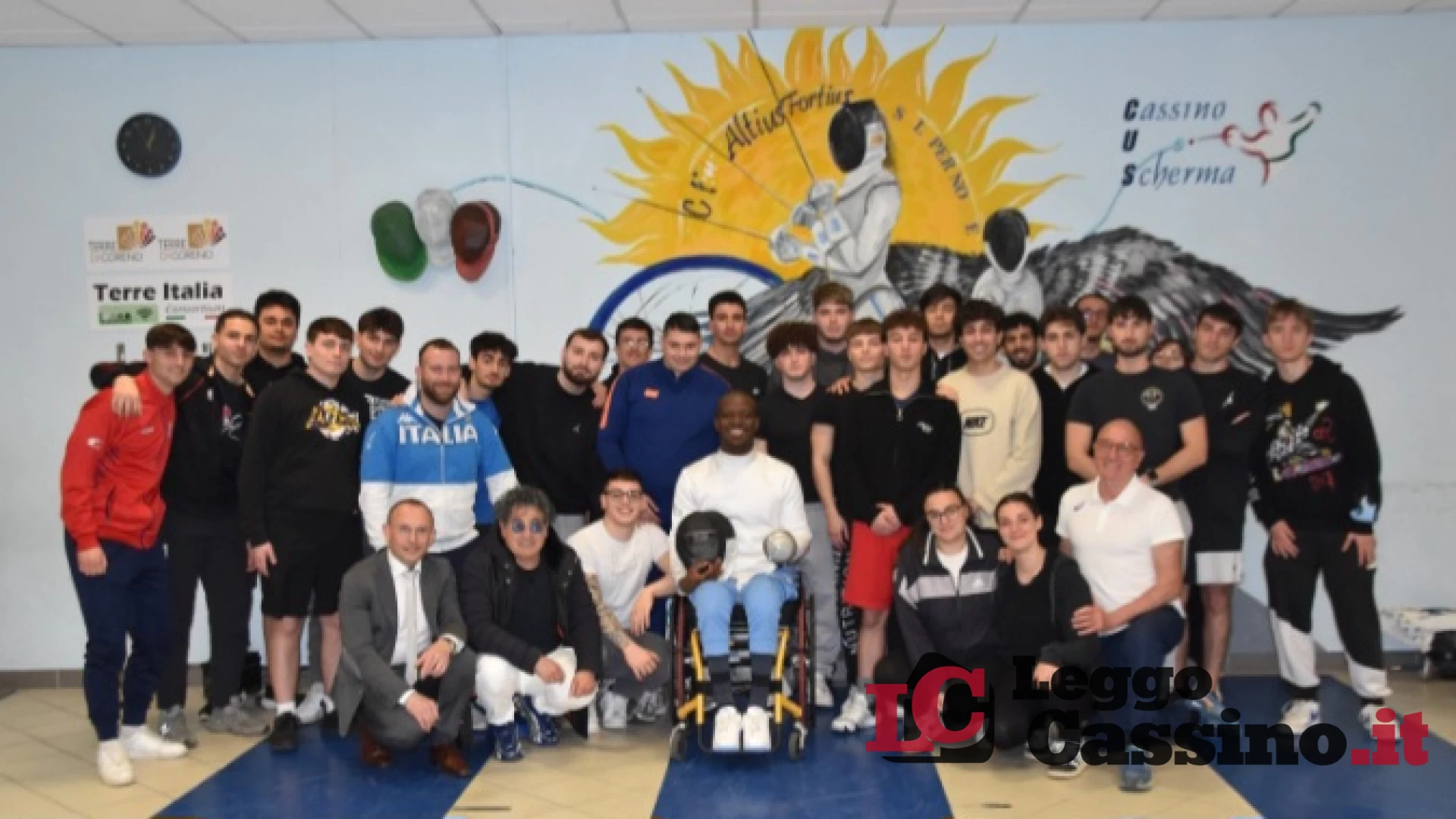 Amelio Castro incanta gli studenti di Cassino: la scherma come lezione di vita e resilienza