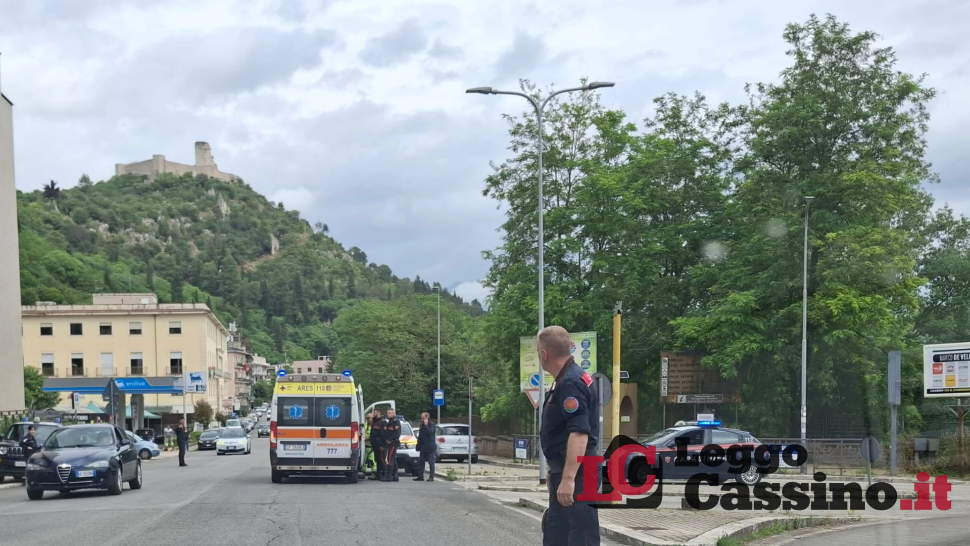 Scontro tra auto e bici davanti a Ingegneria: paura a Cassino