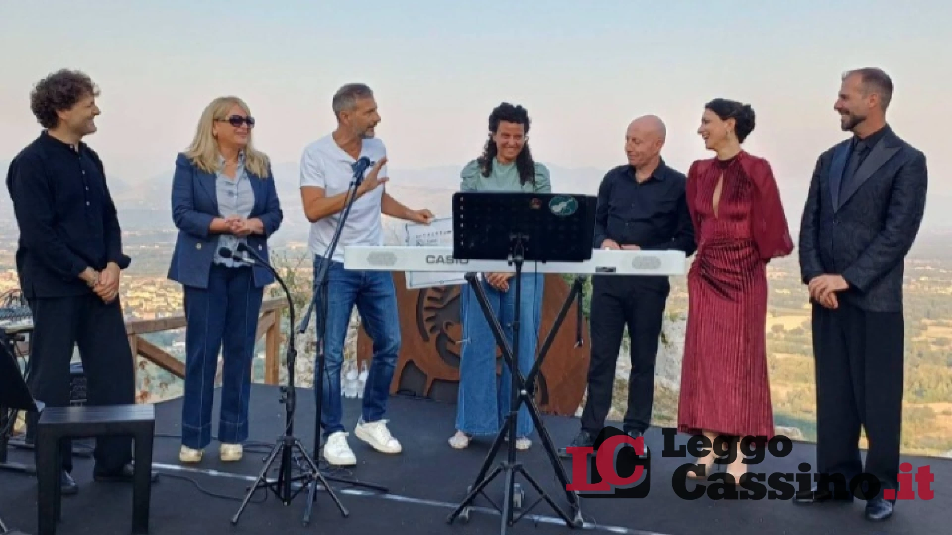Il fascino dell'alba incontra il tango: grande successo a Ro...