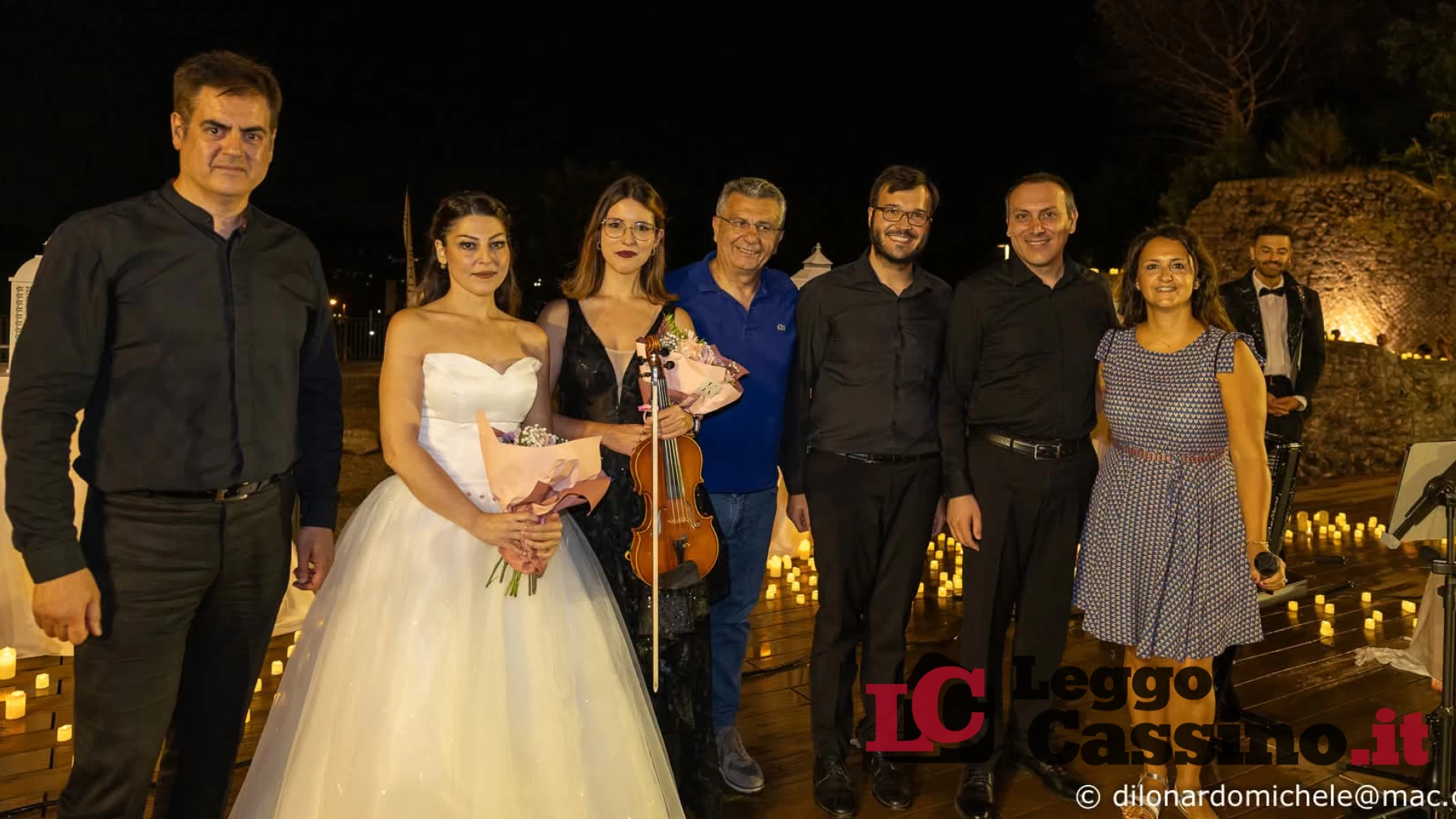 Migliaia di candele e un teatro senza tempo: il Teatro Romano di Cassino conquista il pubblico