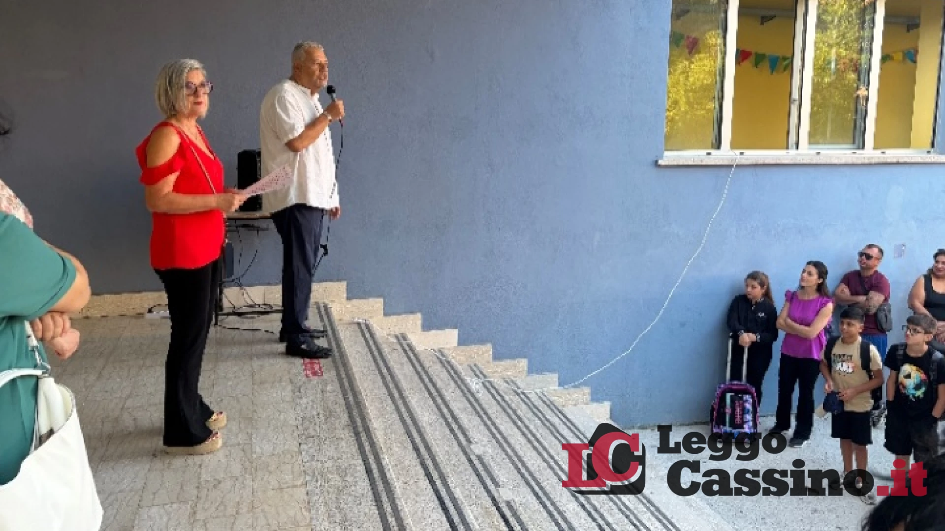 L’I.C. Cassino 1 in Festa. Riaprono le scuole tra dinosauri, mongolfiere e un sipario che si apre