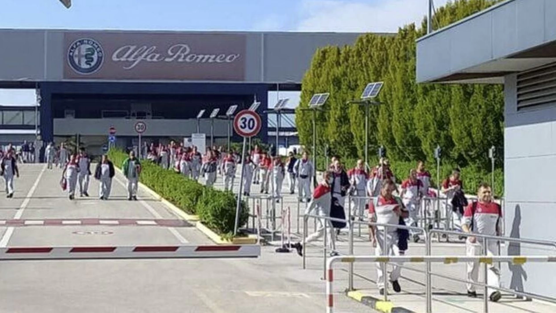 Stellantis, Cassino Plant ancora fermo: un'altra settimana d...