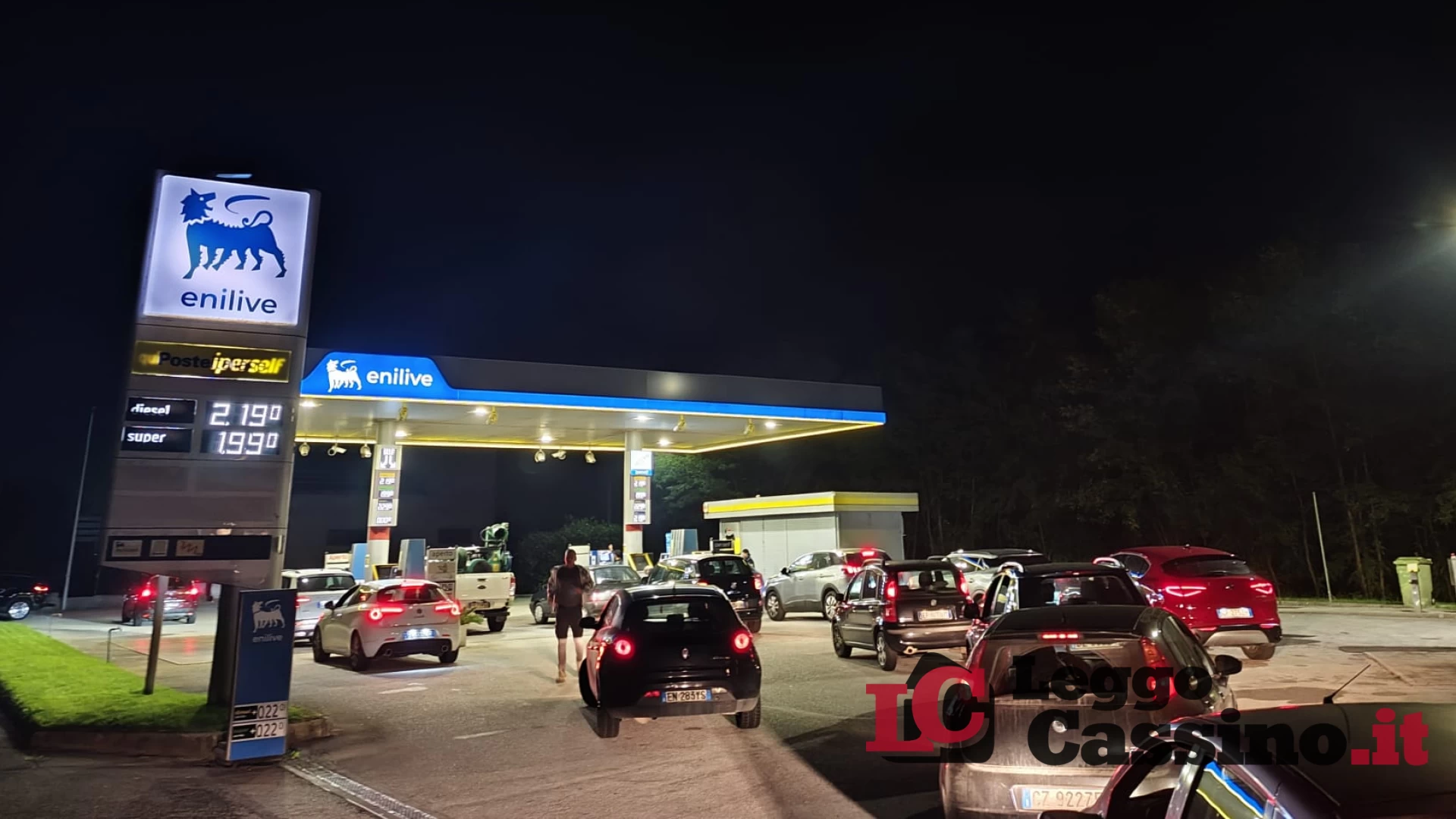 Cassino, finisce la psicosi della benzina: dopo giorni di caos si torna lentamente alla normalità
